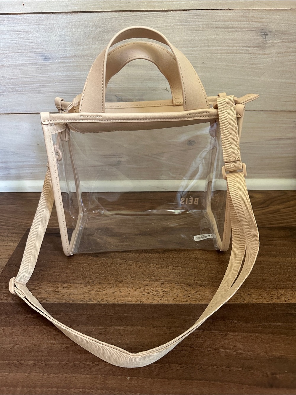 BEIS The Stadium Crossbody-brand new - Picture 3 of 7